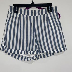 Abercrombie striped shorts